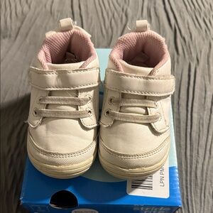 Stride Rite Cream and Pink Baby Shoes